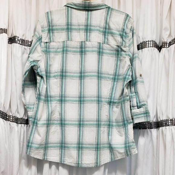 Carhartt White and Green Plaid Shirt - Picture 6 of 8